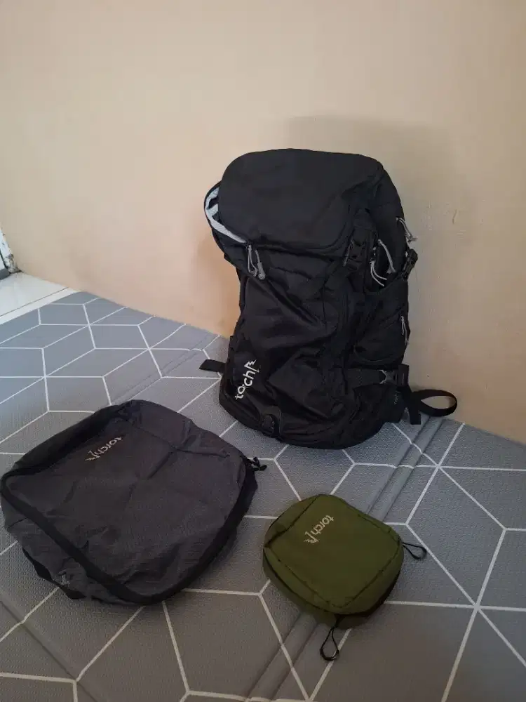 Tas TORCH Takahagi 40L Travel Backpack – Lengkap + Bonus