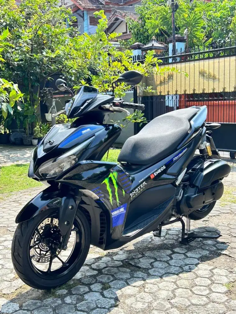 JUAL YAMAHA AEROX 155 CONNECTED ABS MONSTER ENERGY MOTOGP EDITION