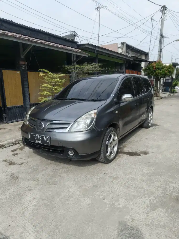 Nissan grand livina SV metik 2012 pajak hidup istimewa