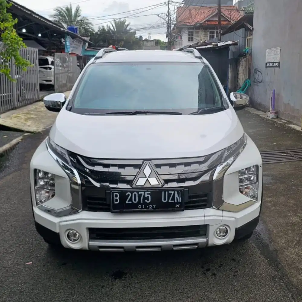 TDP TERMURAH 5 JT MITSUBISHI XPANDER CROSS MATIC 2021 PUTIH MULUS