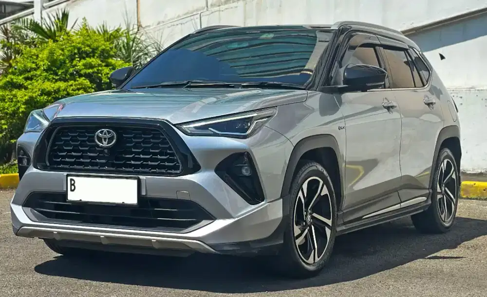 Bs TT Yaris Cross Hybrid GR sport 2023 HV toyota two tone tss