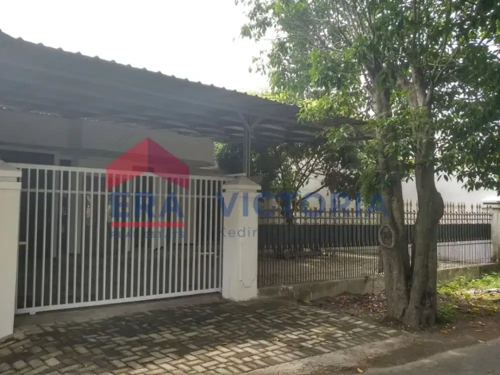 Rumah Di Pusat Kota Kediri Dekat Pusat Perbelanjaan & RS Bhayangkara