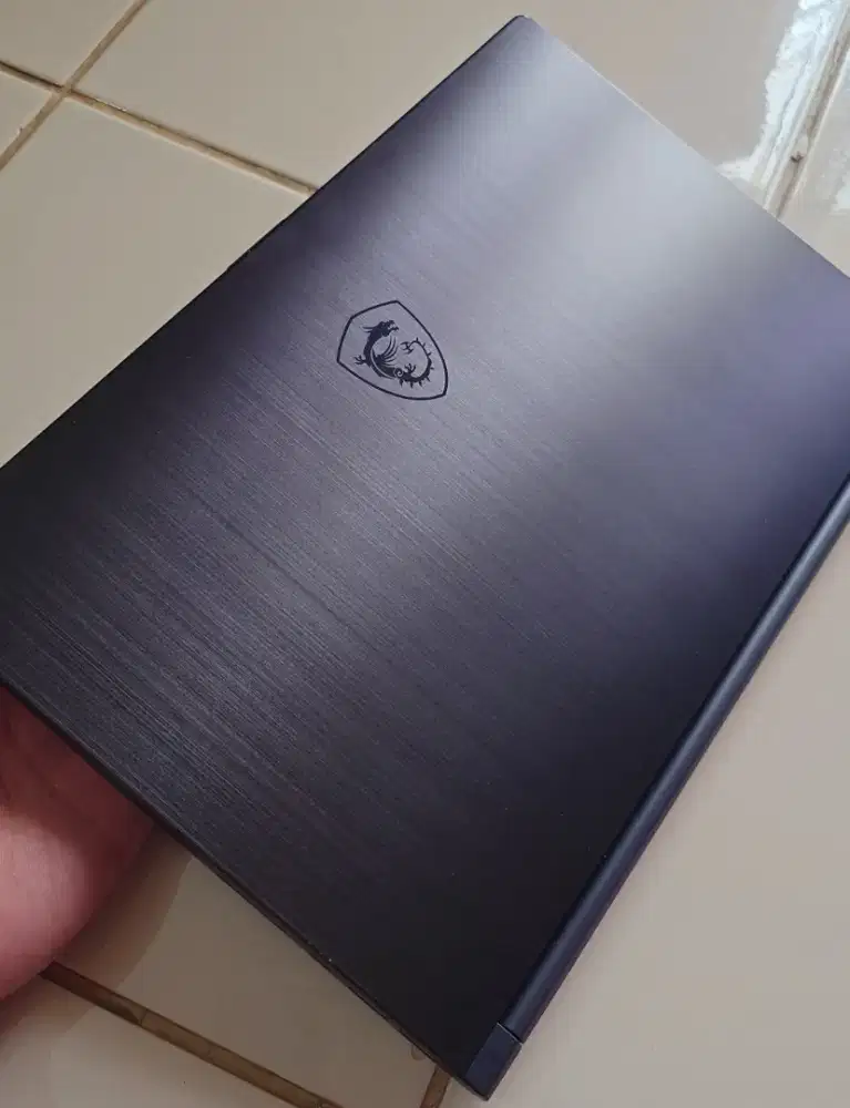 LAPTOP MSI MODERN 14B3 (RAM 16GB) SLIM MULUS!!!