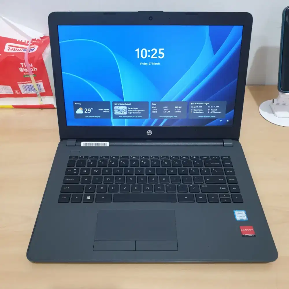 HP 240 G6 - CORE I3 6006U - VGA RADEON