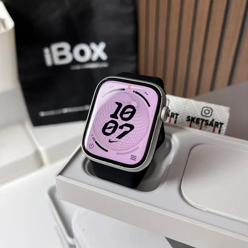 Apple Watch Series 8 45mm Silver iBox iwatch Battery Health 89%