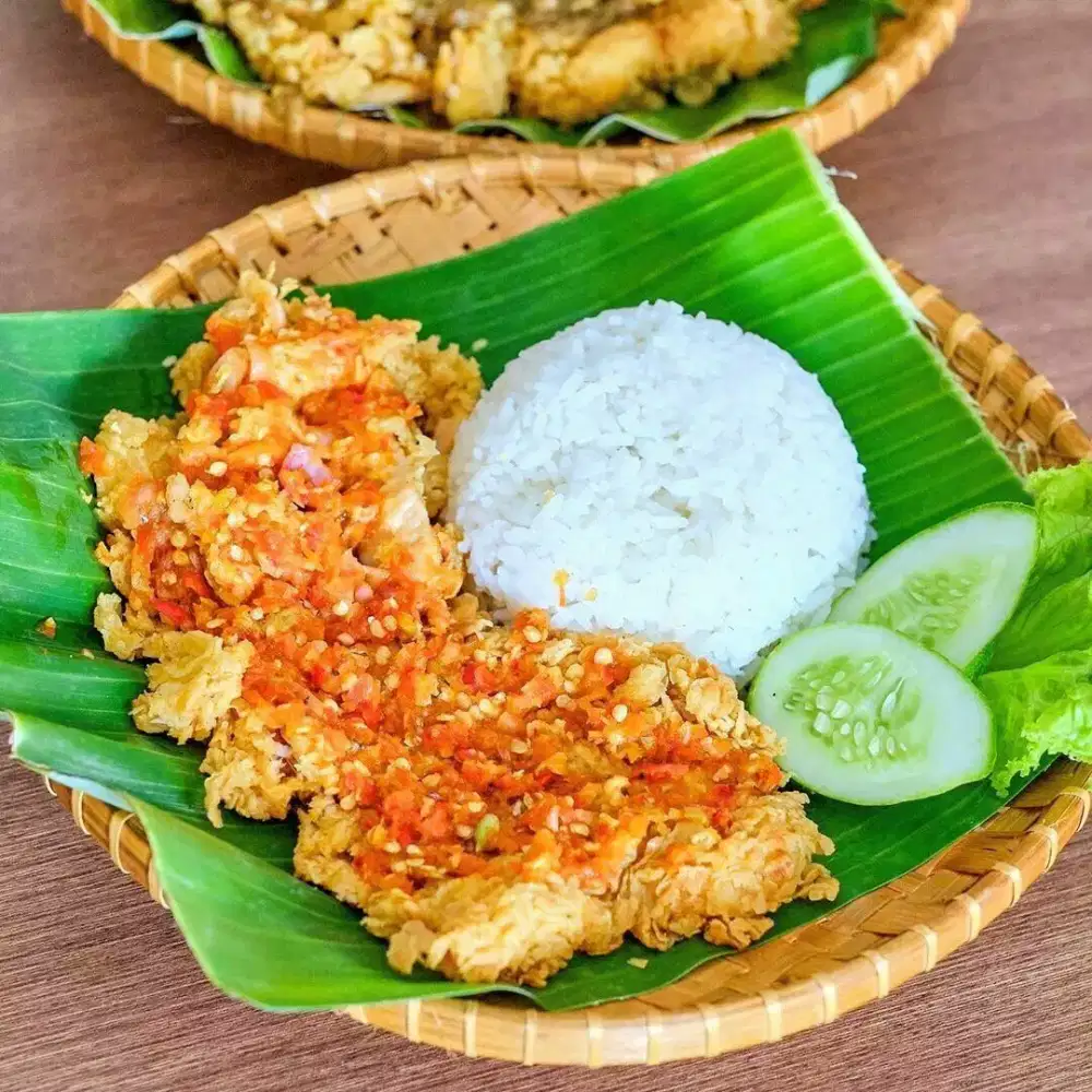 Ayam geprek dadakan