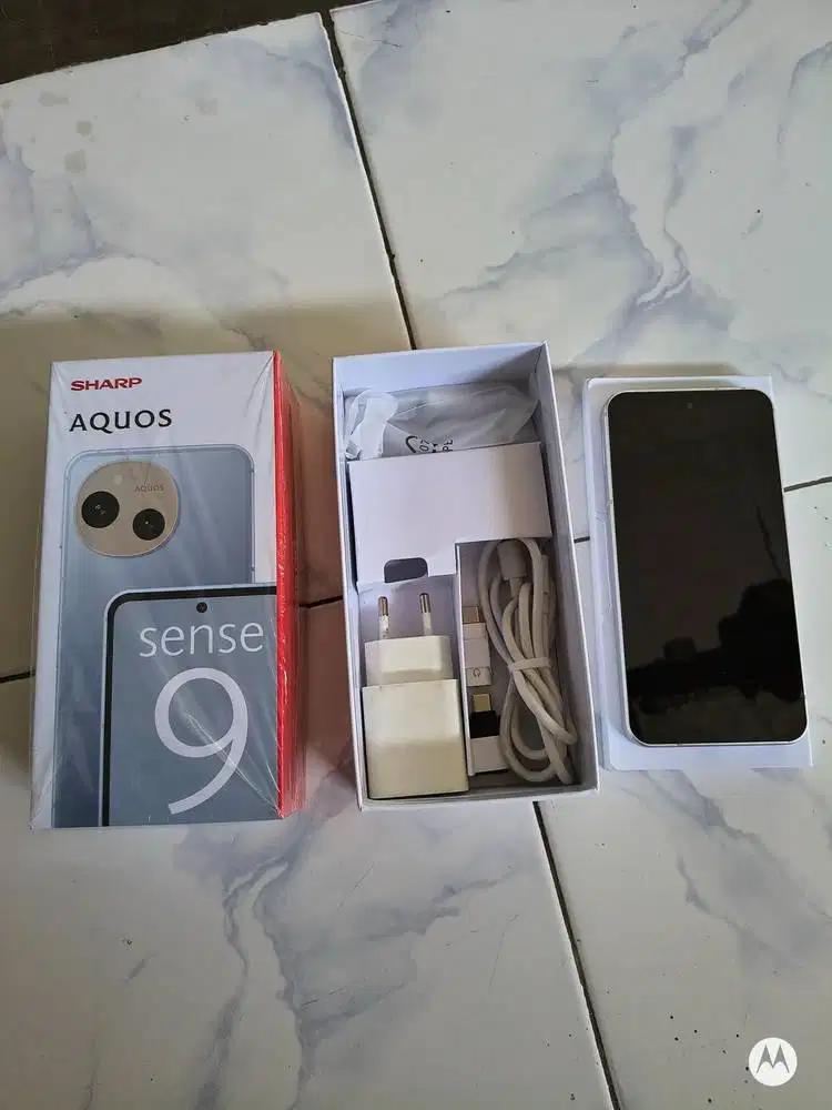 Sharp Aquos Sense 9 8/256