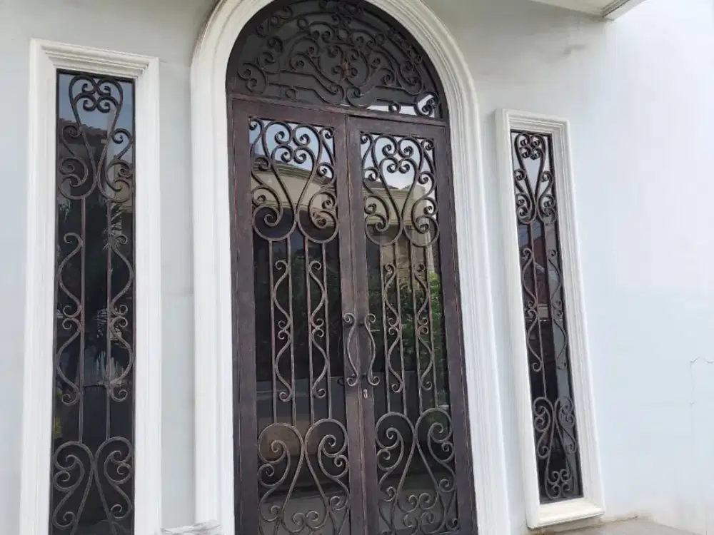 DIJUAL RUMAH BARU 2,5 LANTAI DI KELAPA CENGKIR KELAPA GADING
