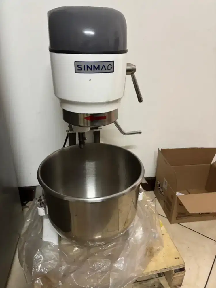 Mixer Sinmag SM 20 liter