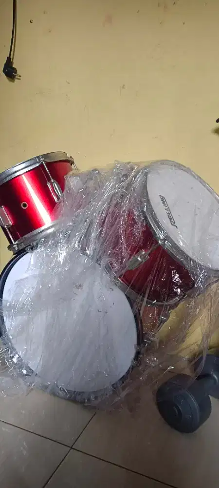 Drum Set Rolling Merah Bekas – Murah Nego
