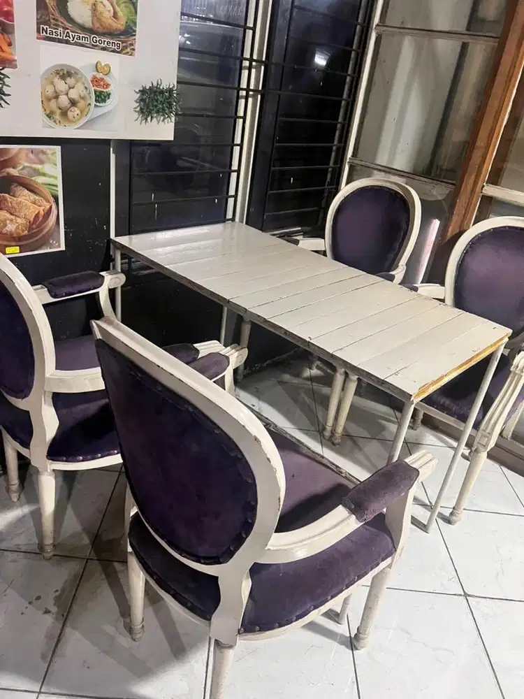 Bekas resto kursi meja