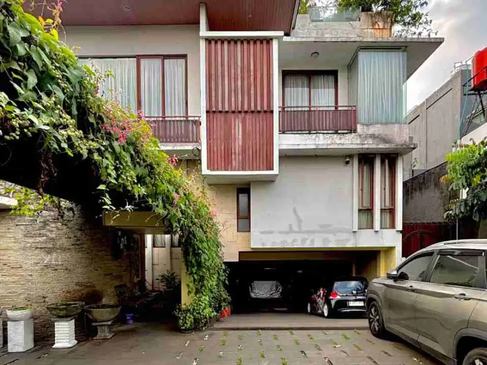 RUMAH PRIVATE POOL & PRIVATE LIFT DI CILANDAK JAKARTA SELATAN