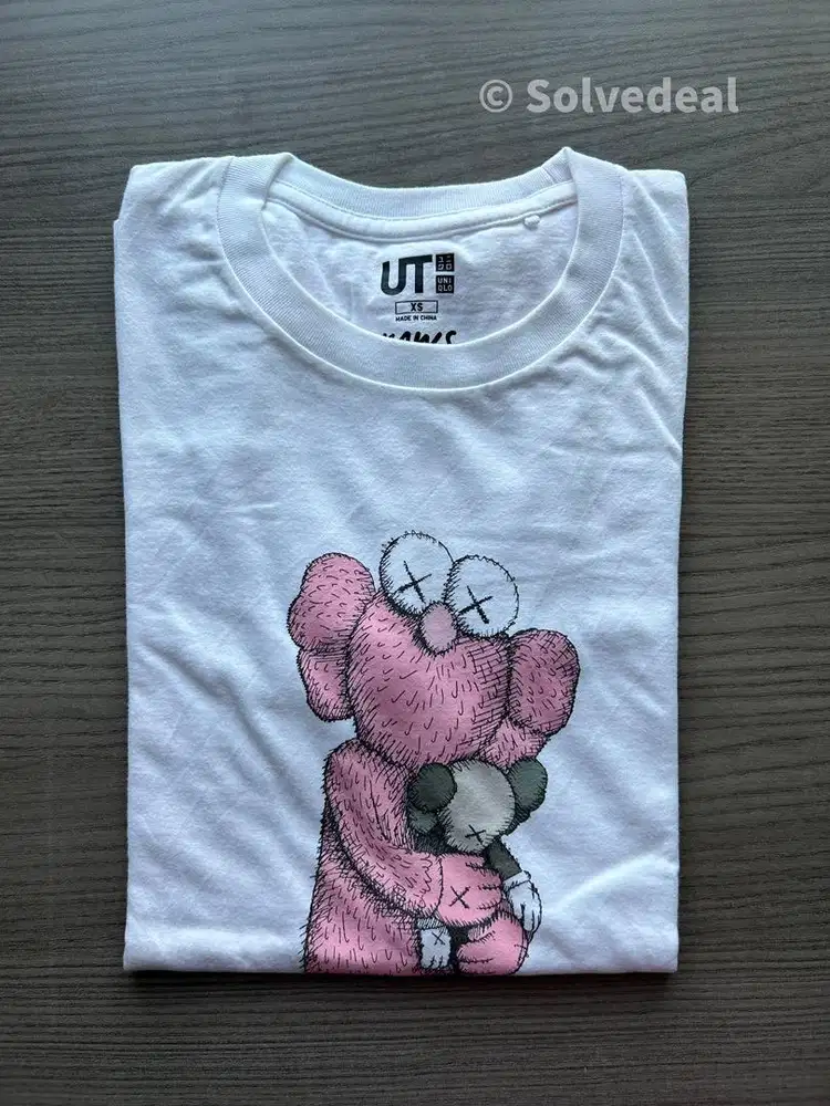Uniqlo Kaws Pink BFF Tee White Original Size XS Kondisi Bagus Limited