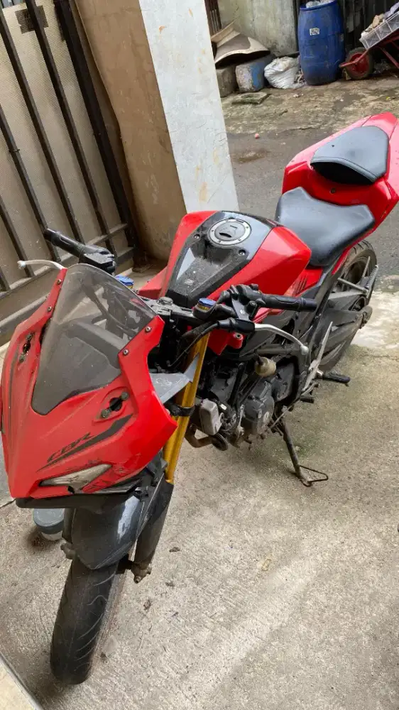 Jual honda cbr150r 2021