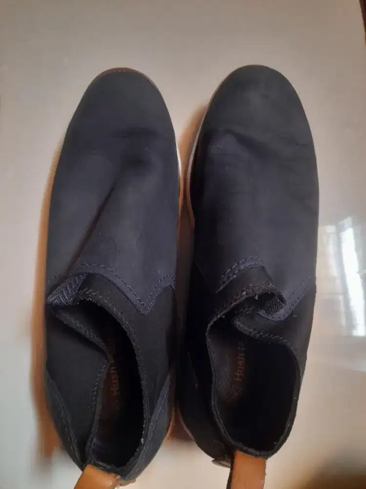 Borongan sepatu branded