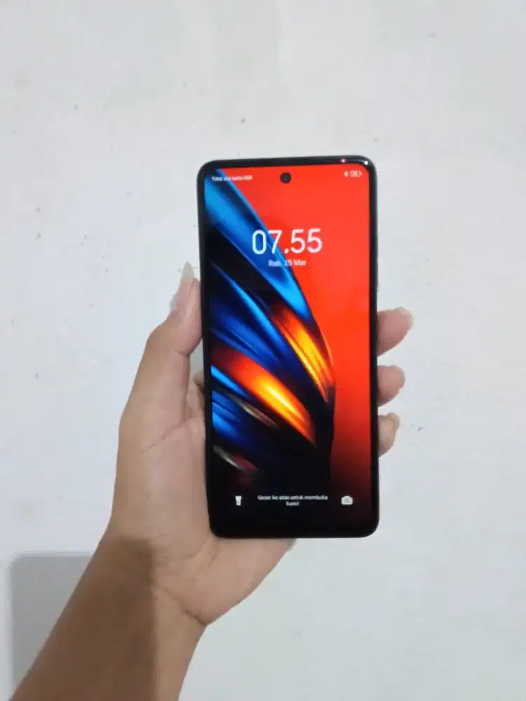 Spark 20 (8/256) tt/maharr