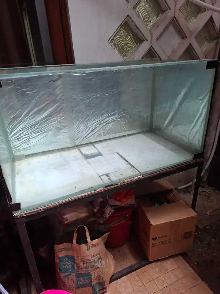 Aqurairum kaca uk 120 x 60cm