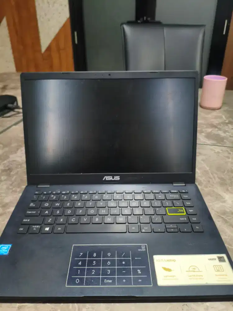 Asus E410MA Intel Celereon N4020 Ram 4 GB SSD 512 GB