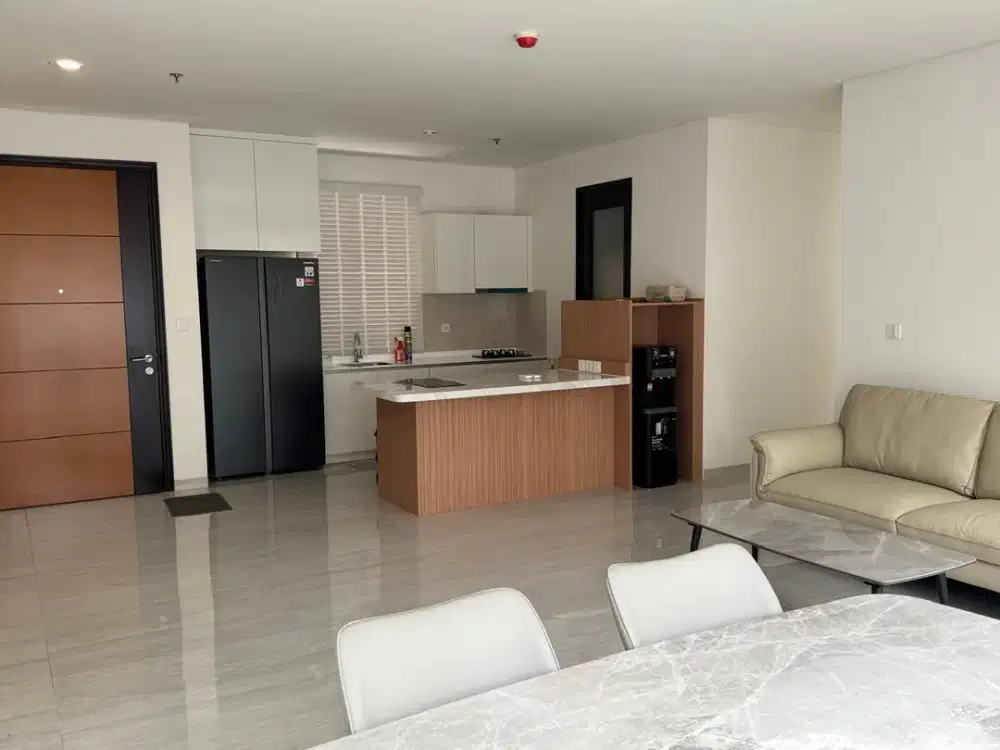 Apartemen Lloyd Alam Sutera Tower G 102m² 2BR Full Furnished Brand New