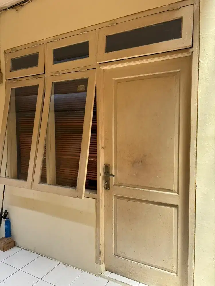 Sewa kontrak rumah petak bulanan