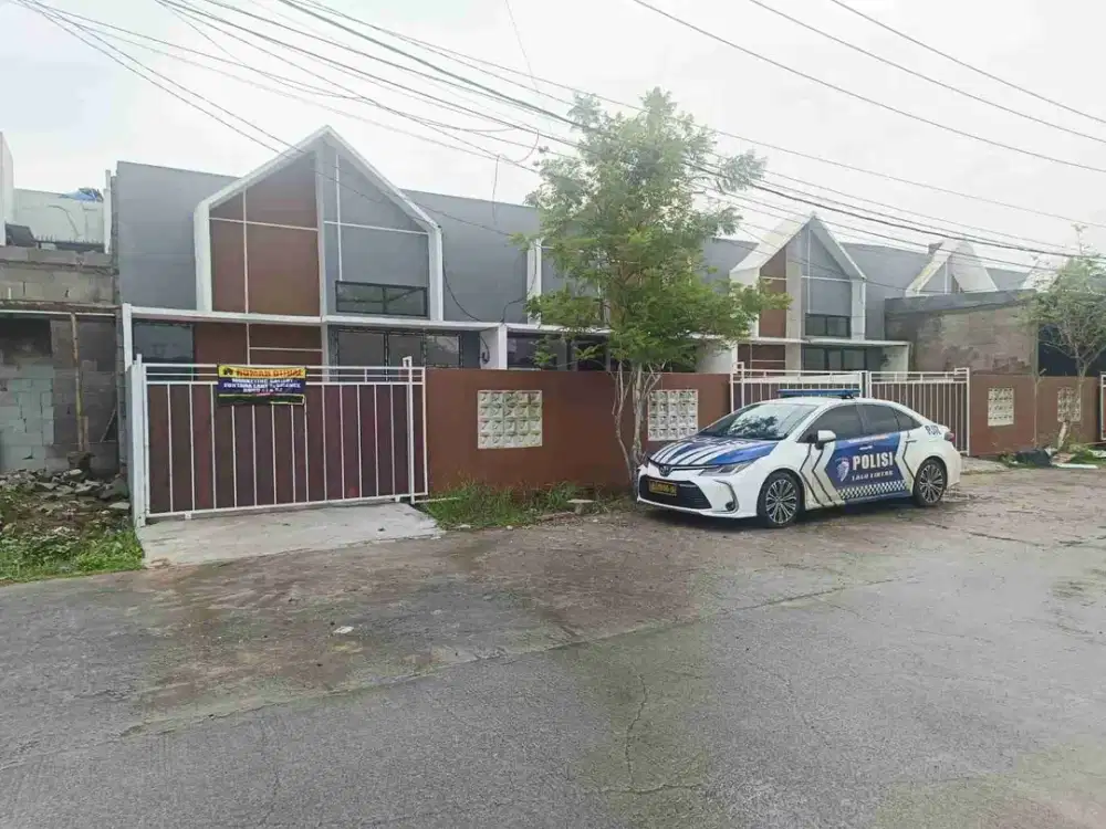 Rumah view danau di timur cibubur