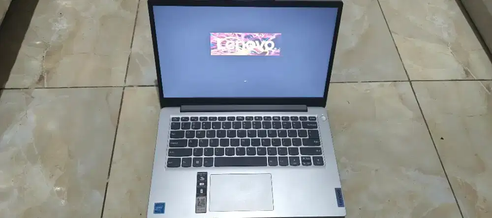 Lenovo Ideapad 1
