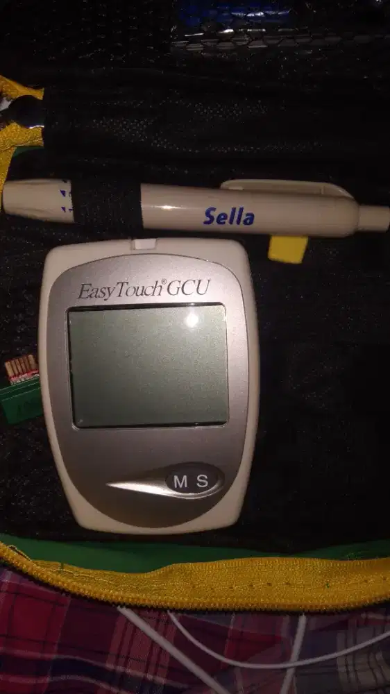 JUAL CEPAT ALAT KESEHATAN CEK GULA DARAH, KOLESTEROL, ASAM URAT