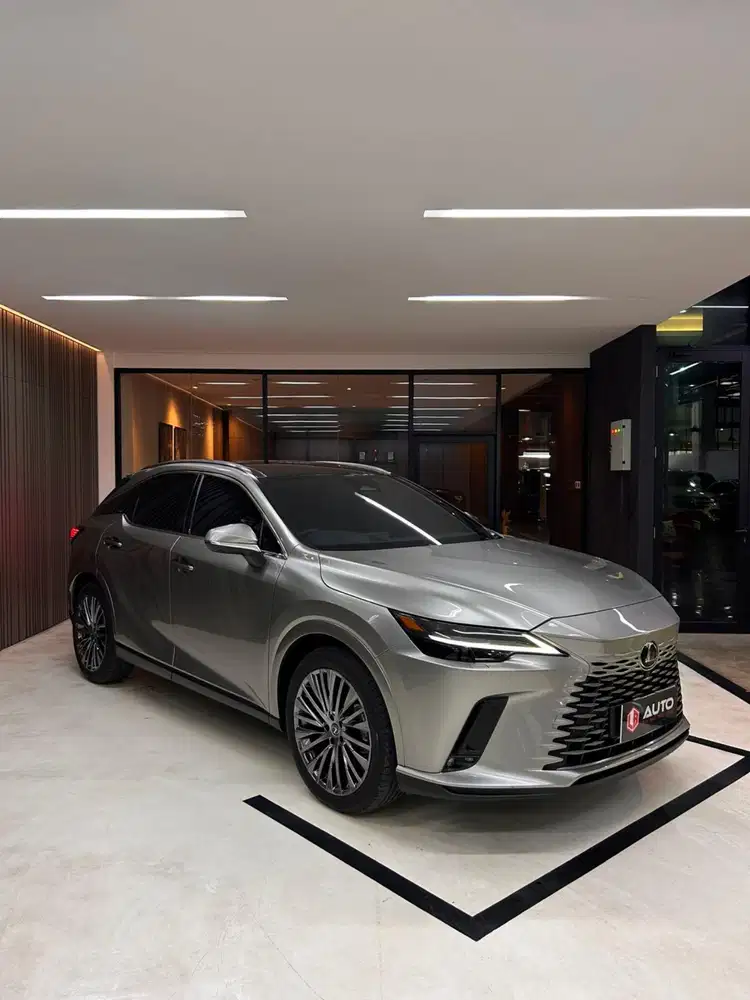 Lexus RX350H Hybrid 2025 Abu Met Km17rb Sonic Titanium Nik 2024 B23BRN