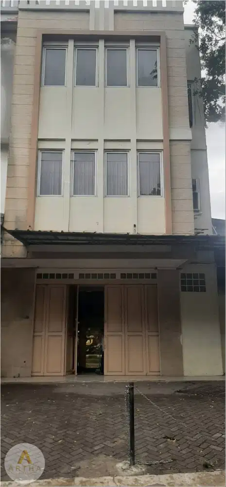 Ruko Strategis Mainroad Otto Iskandardinata Otista Tegallega Bandung