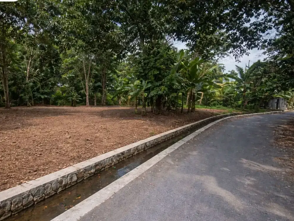 Tanah Kadilobo Jl. Palagan km 14