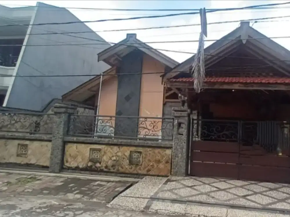Dijual Rumah Nginden Intan Barat
