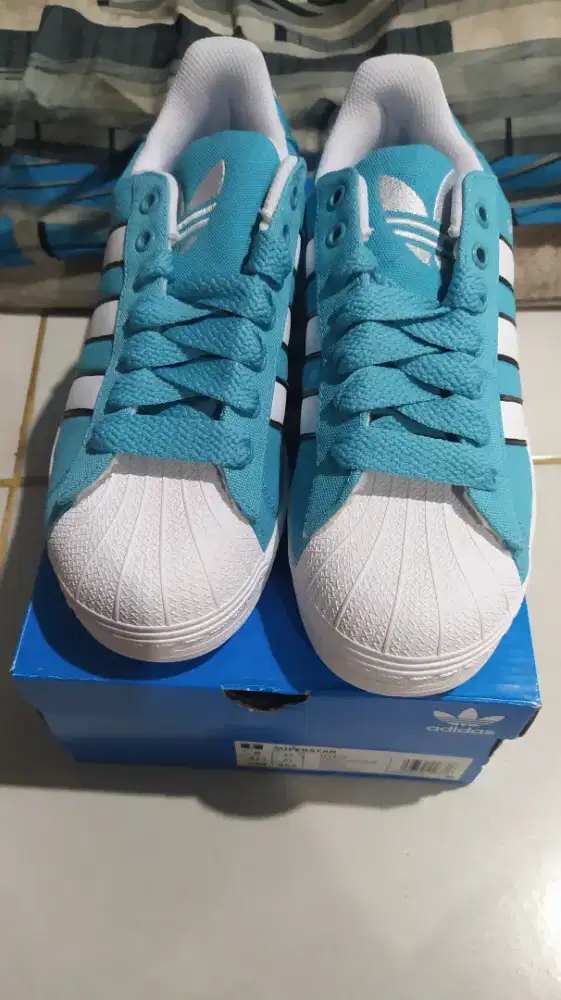 Super Star Adidas, Gahar!