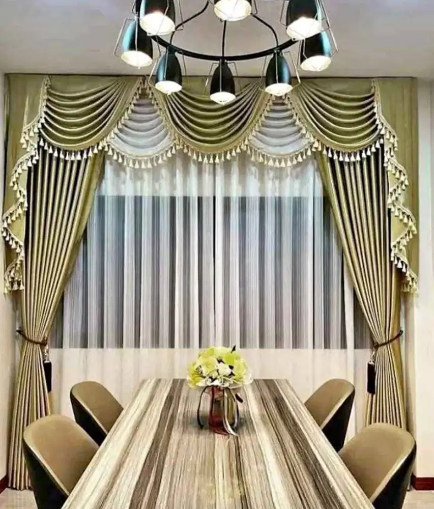 Menjual berbagai model gorden rumah