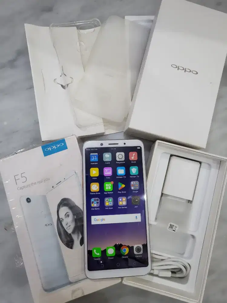 Hp Second Oppo F5 4/32gb Gold Fullset Mulus 99% No Minus Fullset Aman
