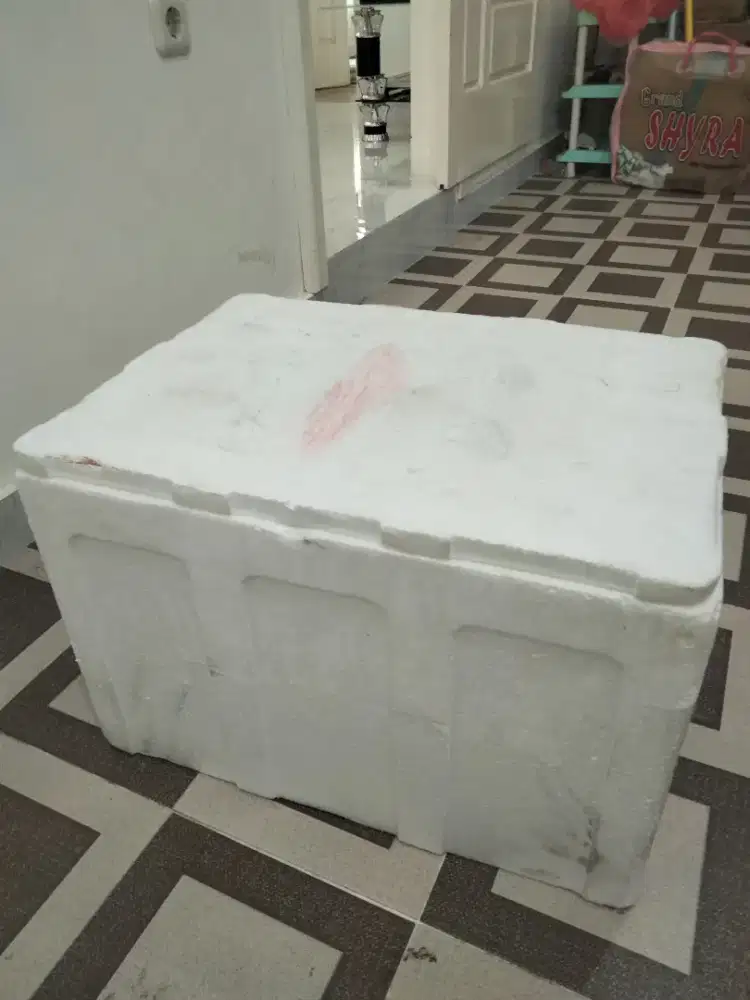 Dijual Sterofoam bekas