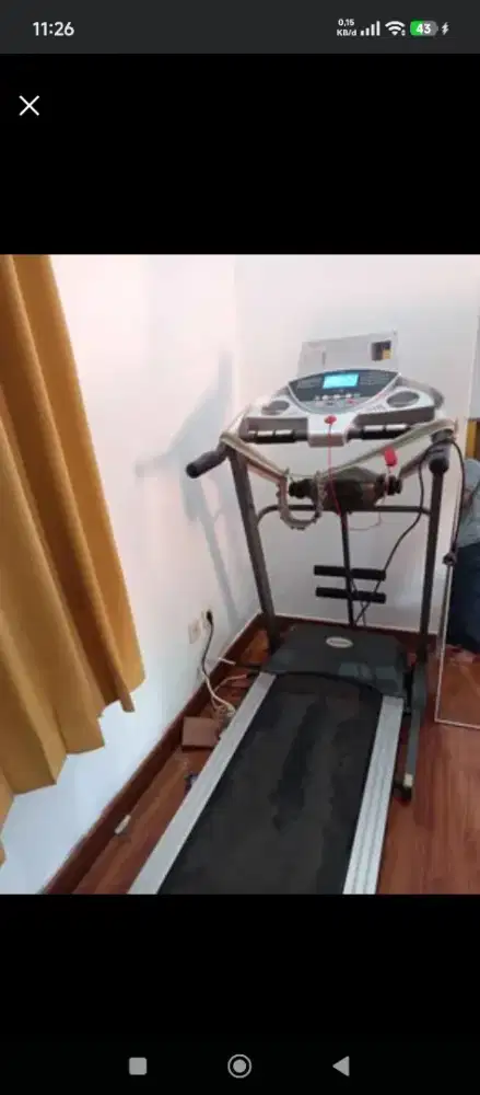 treadmill elektrik nordicktrack-kondisi normal- jarang pakai