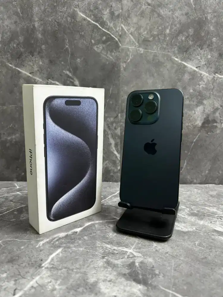 IPhone 15 pro 256 gb blue titanium