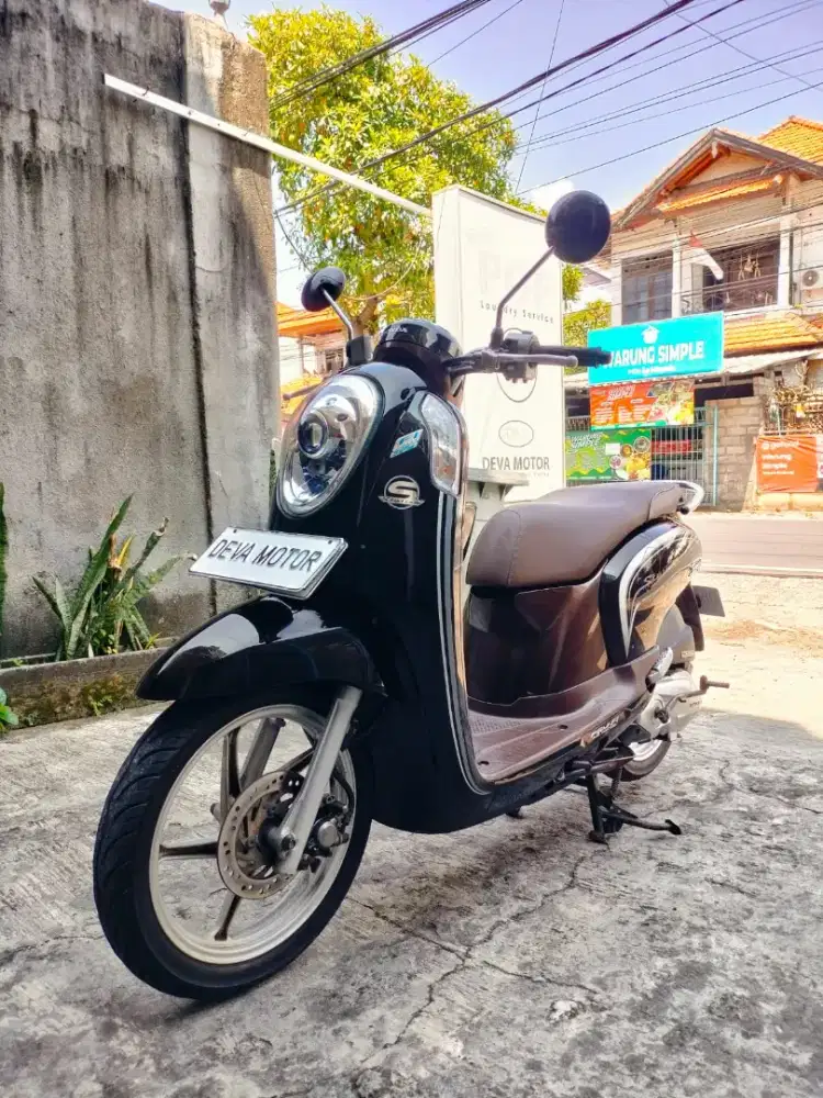 Scoopy 2015 hitam Deva motor