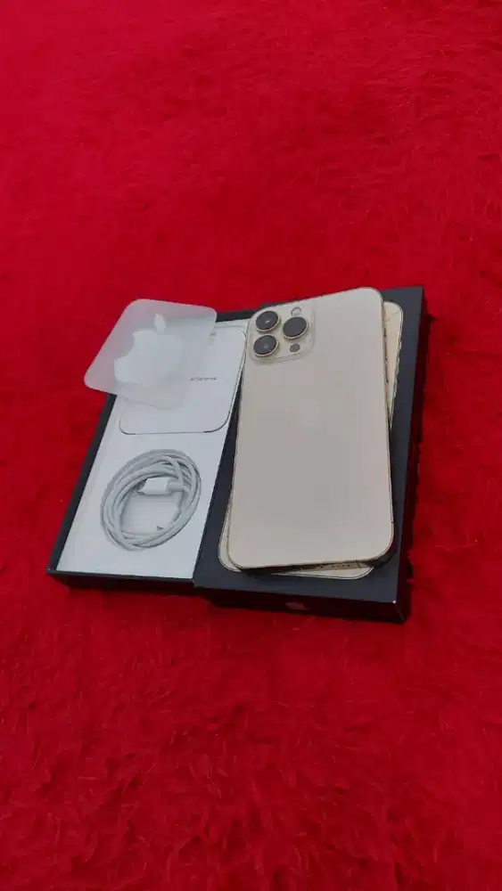 IPhone 13 pro max 256 gb gold