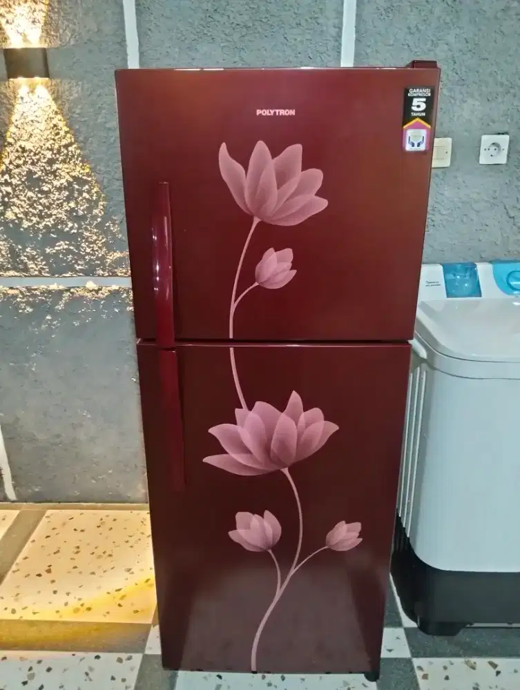 Jual kulkas Polytron nego