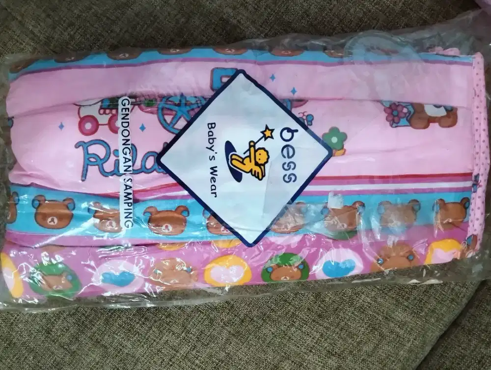 Jual gendongan ex kado