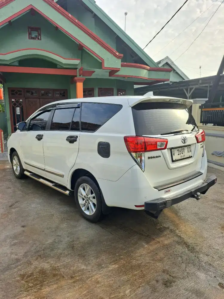 INNOVA REBORN V 2019 DISEL METIC