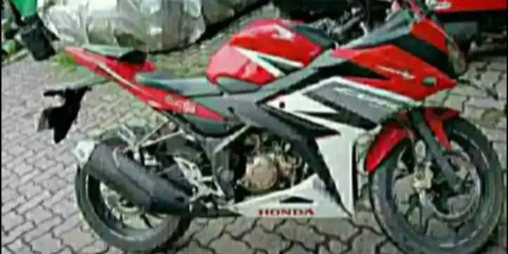 Honda cbr 150 2018