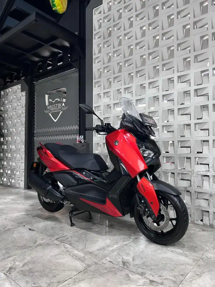 Yamaha XMAX ABS Connected 2025 Red. Odo 5rb.DANNY Mustika Motor Sulfat