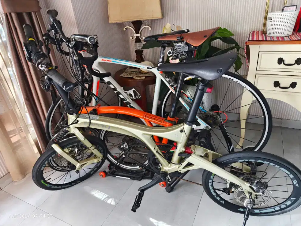 Sepeda Brompton Birdy Road bike LOOK