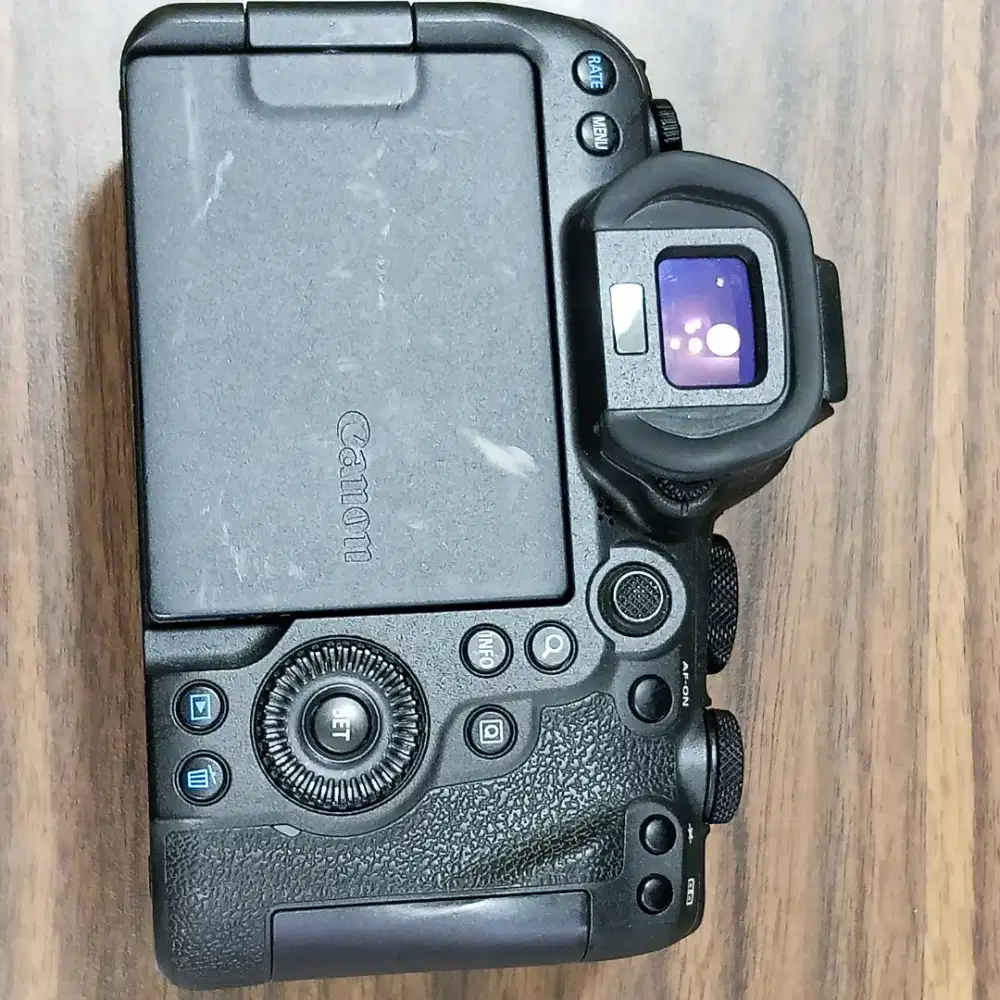 KAMERA MIRORRLESS CANON EOS R6 MARK II BODY ONLY LIKENEW FULLSET BOX