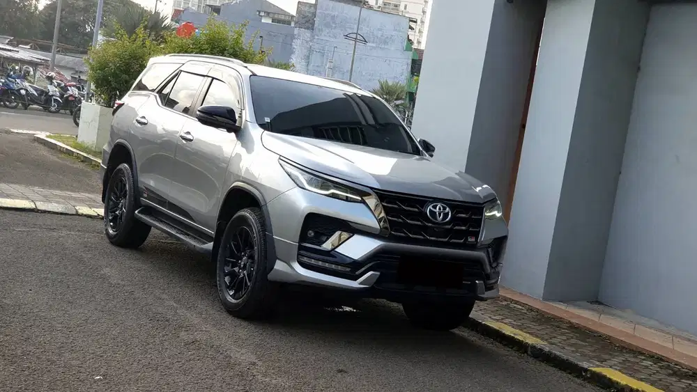 [PAJAK PANJANG] Toyota Fortuner 2.8 VRZ GR Sport 4x2 Diesel 2023/2024