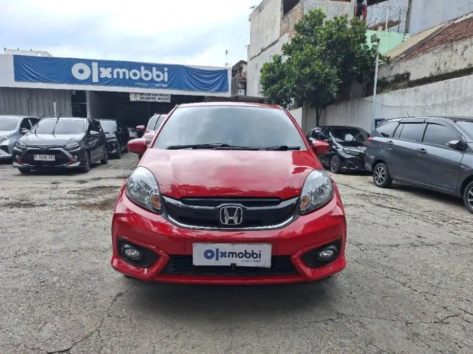 LOW DP Honda Brio Satya 1.2 E Bensin-MT 2018 3YK