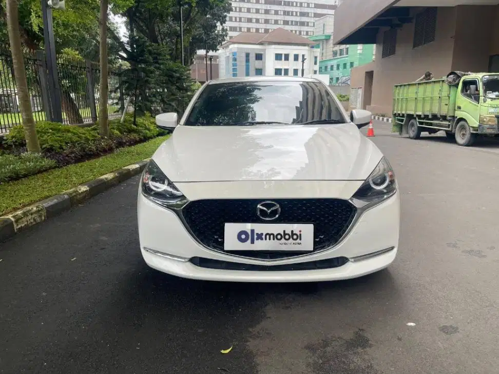 LOW DP Mazda 2 1.5 R Bensin-AT 2020 EZB