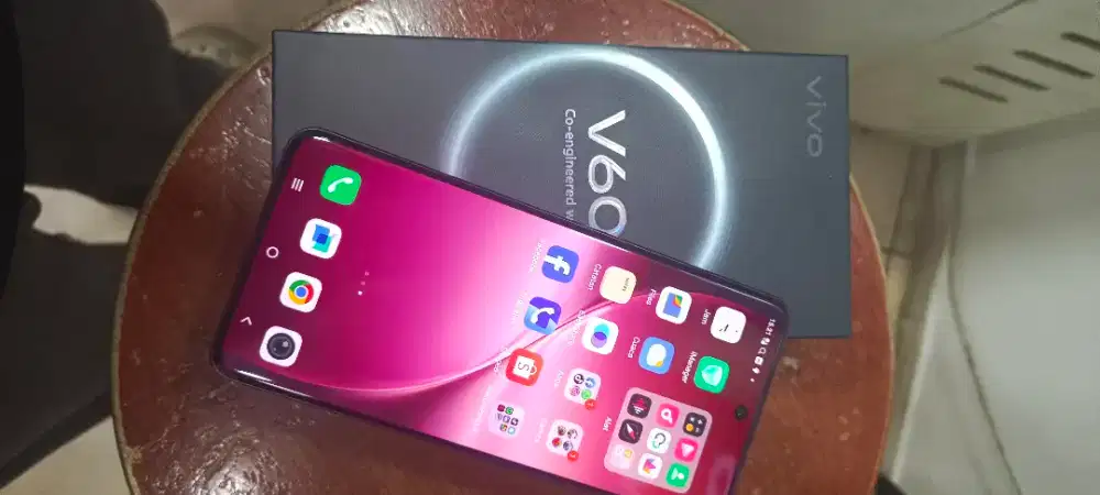 vivo V60 ram 12/256gb garansi resmi